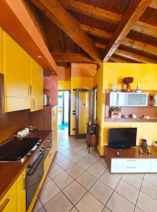 Casa Di Michela A Sirmione Con Piscina Apartment 0*,