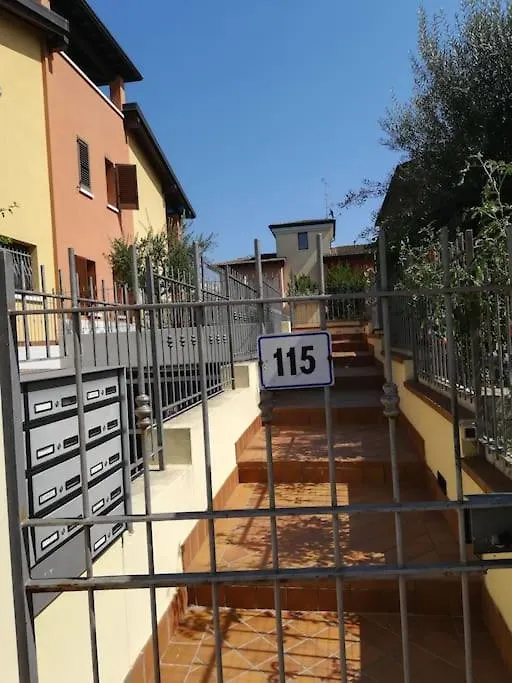 Casa Di Michela A Sirmione Con Piscina Apartment