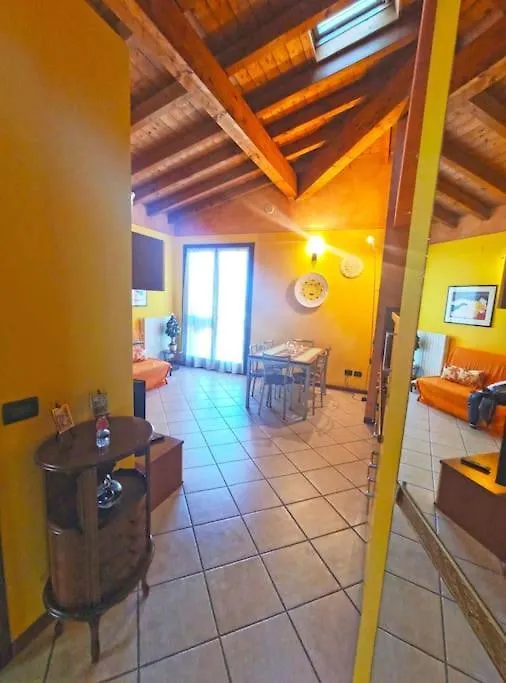 Casa Di Michela A Sirmione Con Piscina Apartment